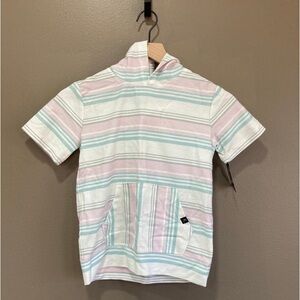 Art class Boys short sleeve shirt with hoodie size small